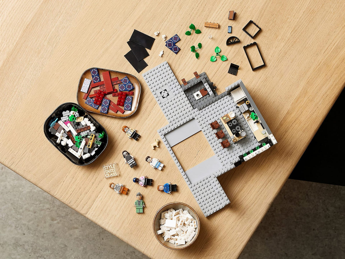 LEGO® 10291 Queer Eye The Fab 5 Loft - ICONS