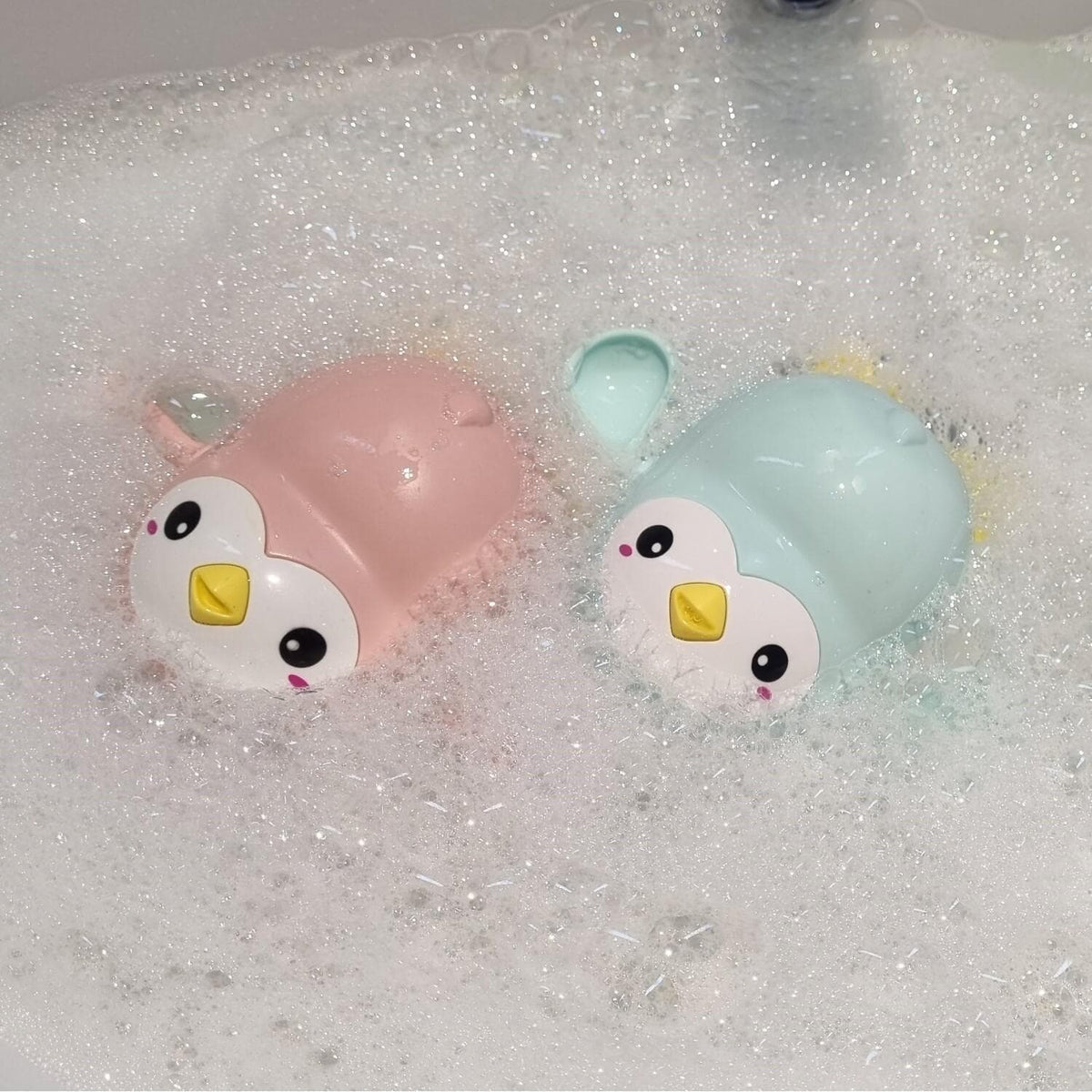 Buddy & Barney - Bath Time Penguins