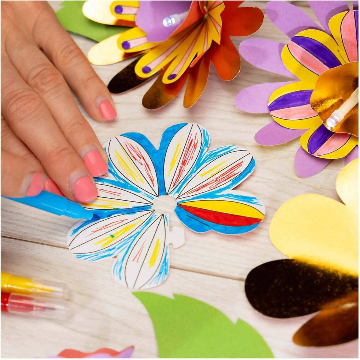GALT - Flower Lights Create And Decorate LED Lights - Creative Craft Kit