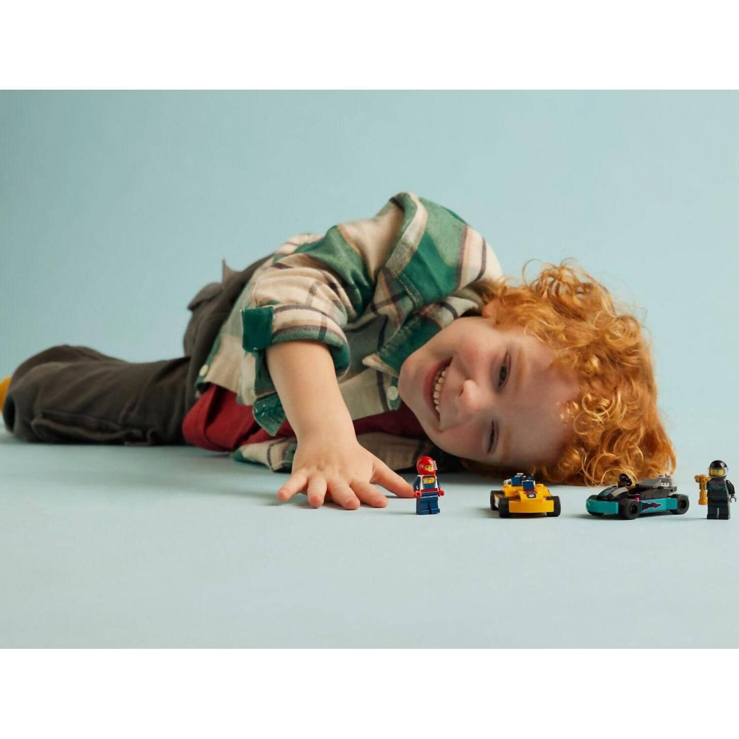 LEGO® 60400 Go-Karts and Race Drivers - City