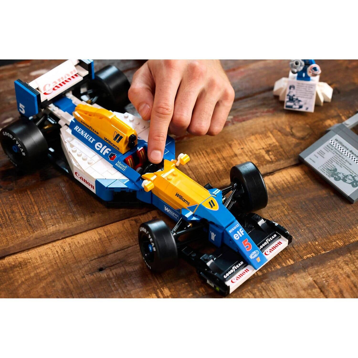 LEGO® 10353 Williams Racing FW14B & Nigel Mansell - Icons