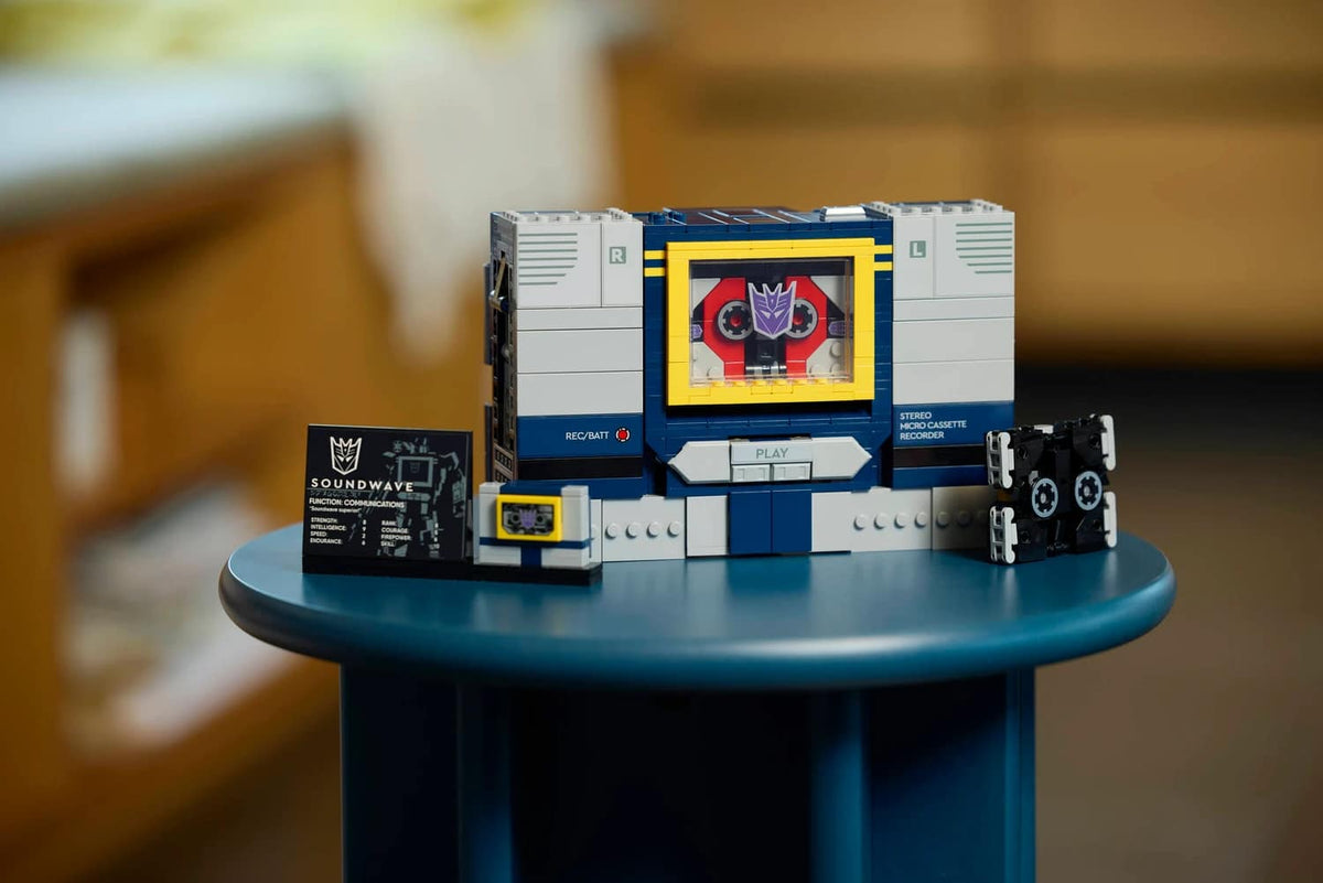 LEGO® 10358 Transformers: Soundwave - ICONS