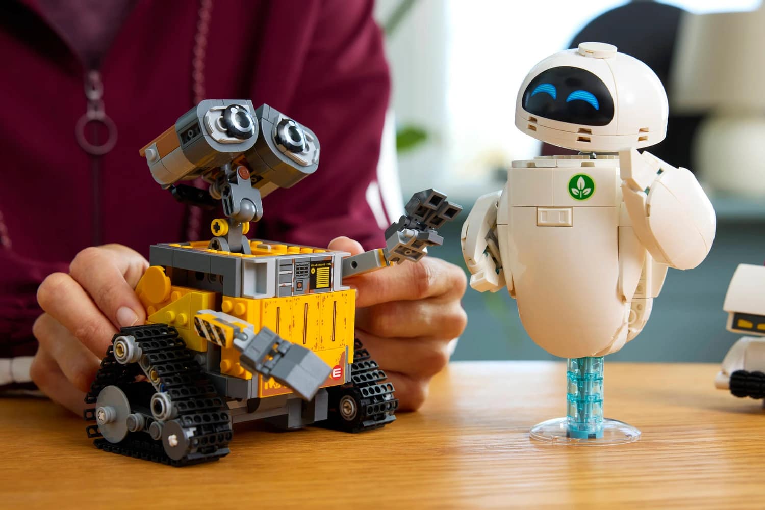 LEGO® 43279 WALL-E and EVE - Disney