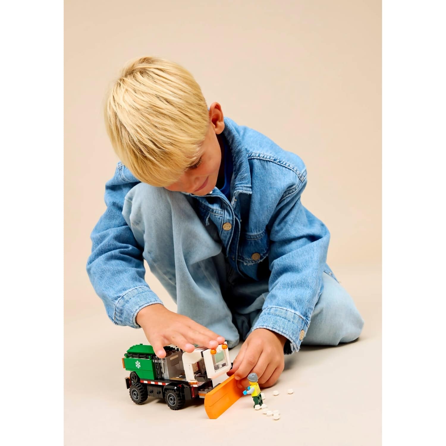 LEGO® 60490 Snowplow - City