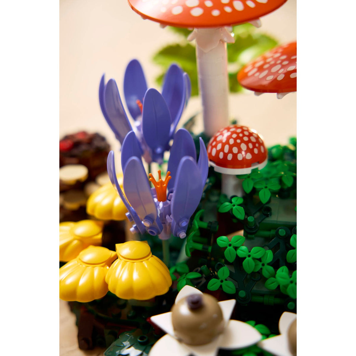 LEGO® 11505 Woodland Mushrooms - Botanicals