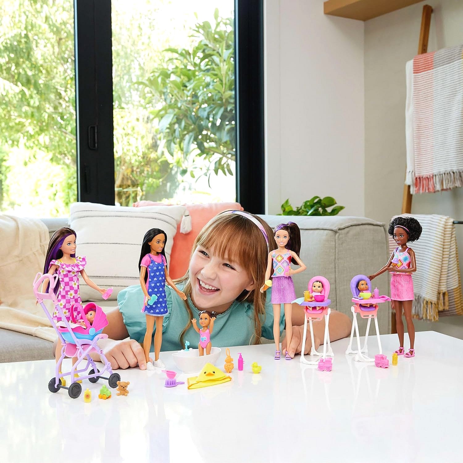 Barbie - Family & Friends Skipper Babysitters Inc. Playset - Mattel