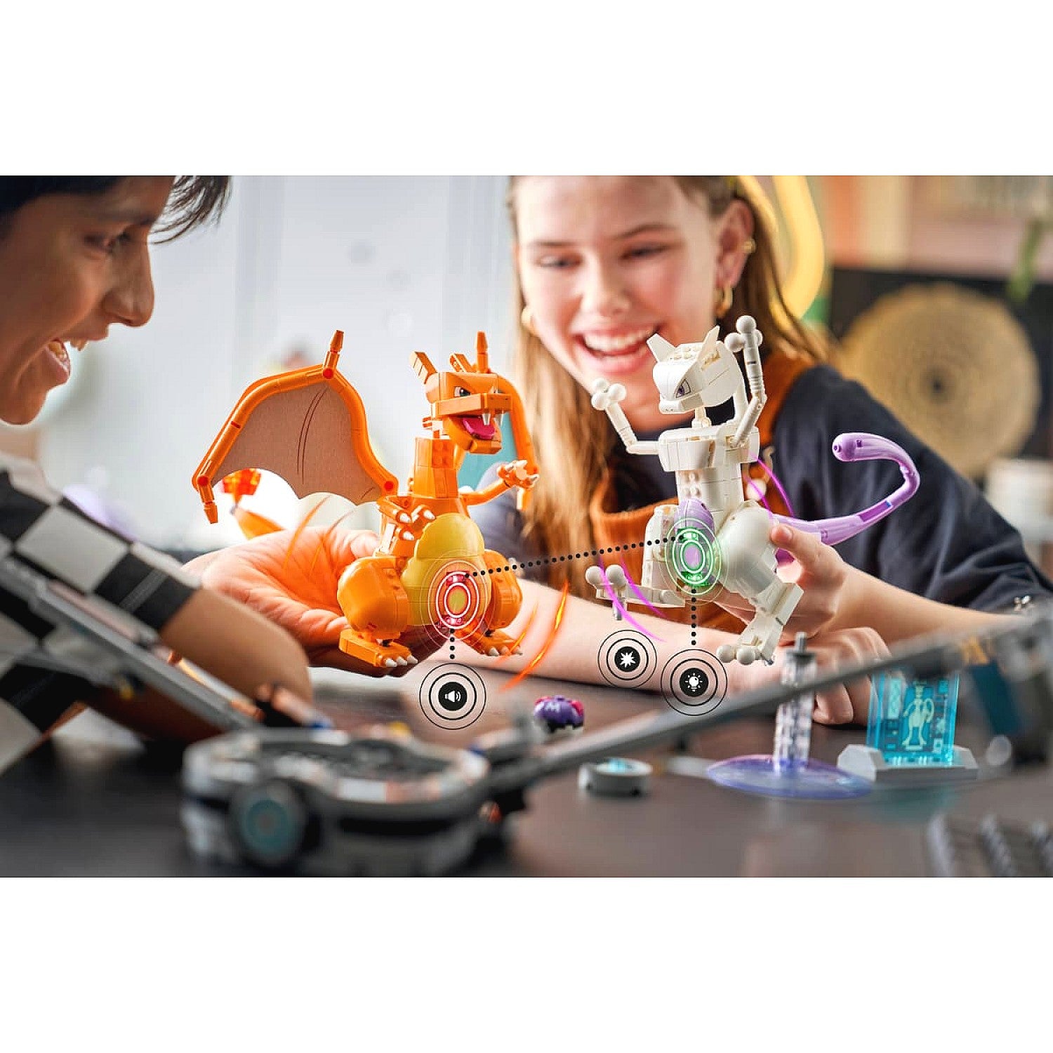 LEGO® 72163 SMART Play™ Compatible Mewtwo's Lab Break - Pokémon™