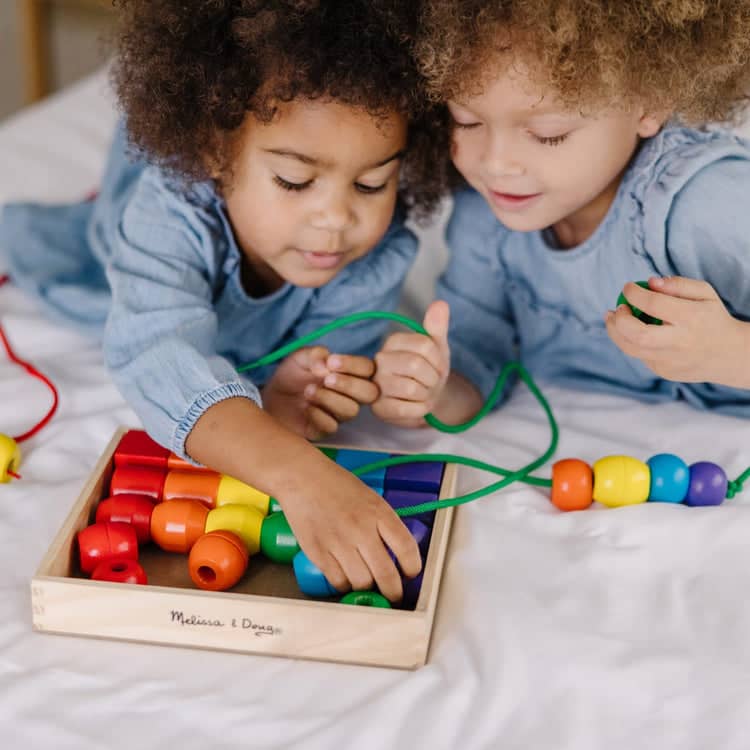 Melissa & Doug - Primary Lacing Beads