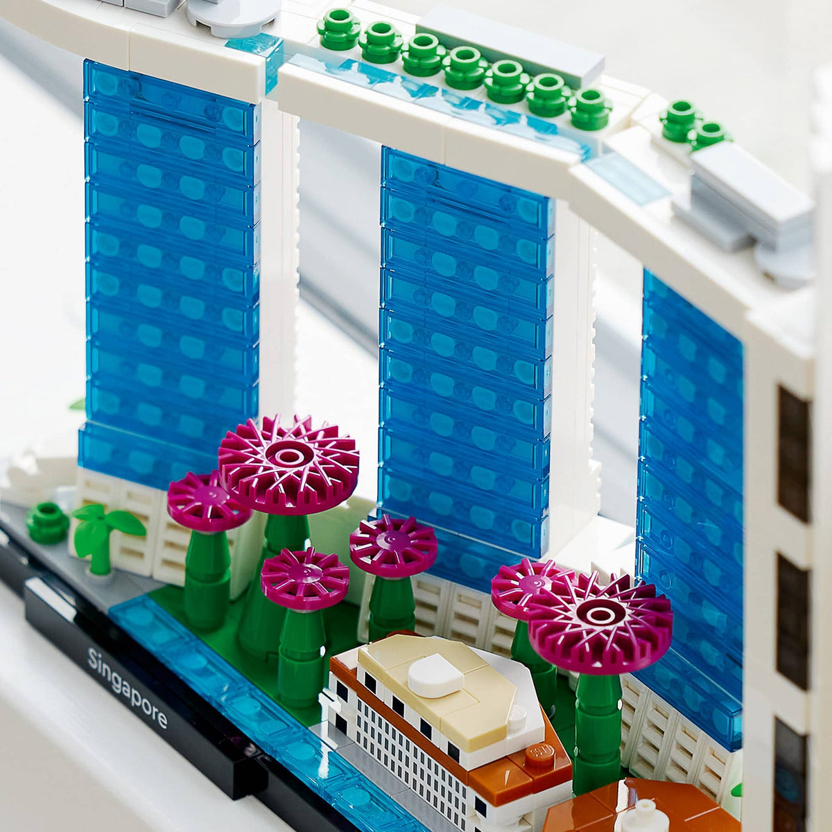 LEGO® 21057 Singapore - Architecture