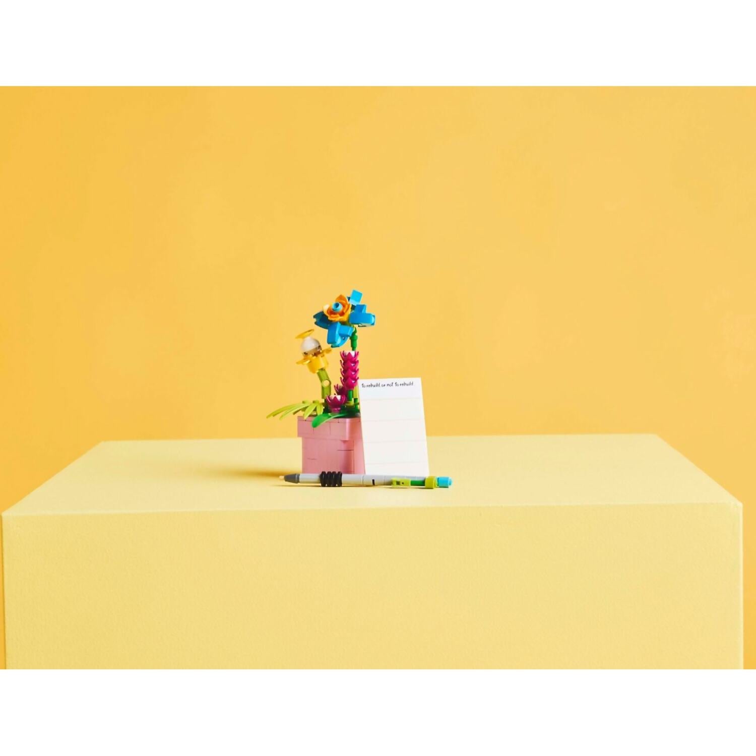 LEGO® 31169 Typewriter With Flowers - LEGO® Creator 3-in-1