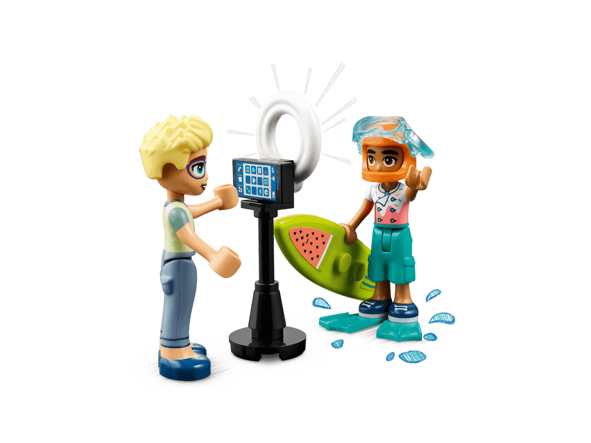 LEGO® 41754 Leo's Room - Friends