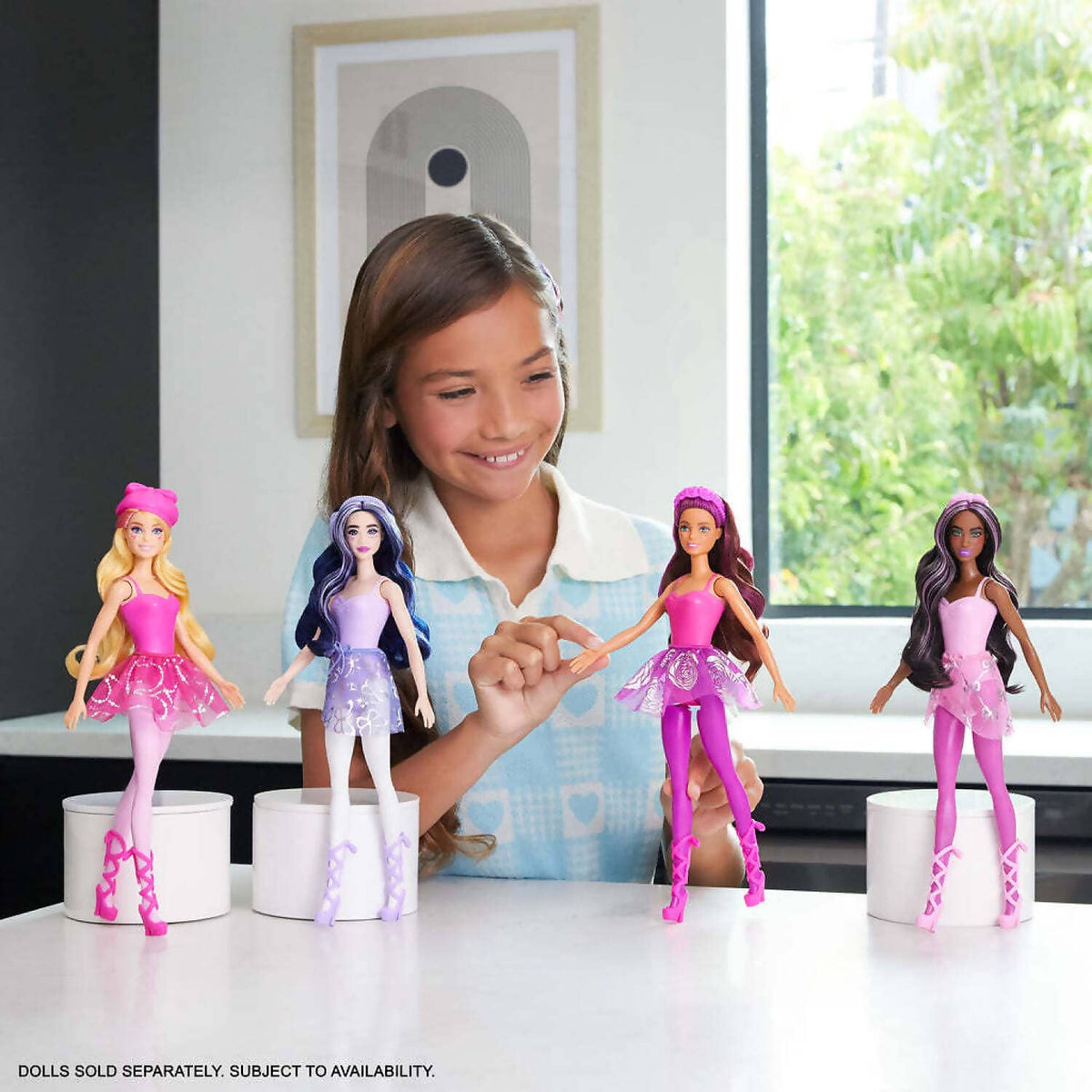 Barbie - Colour Reveal Ballerina Surprise Doll - Mattel