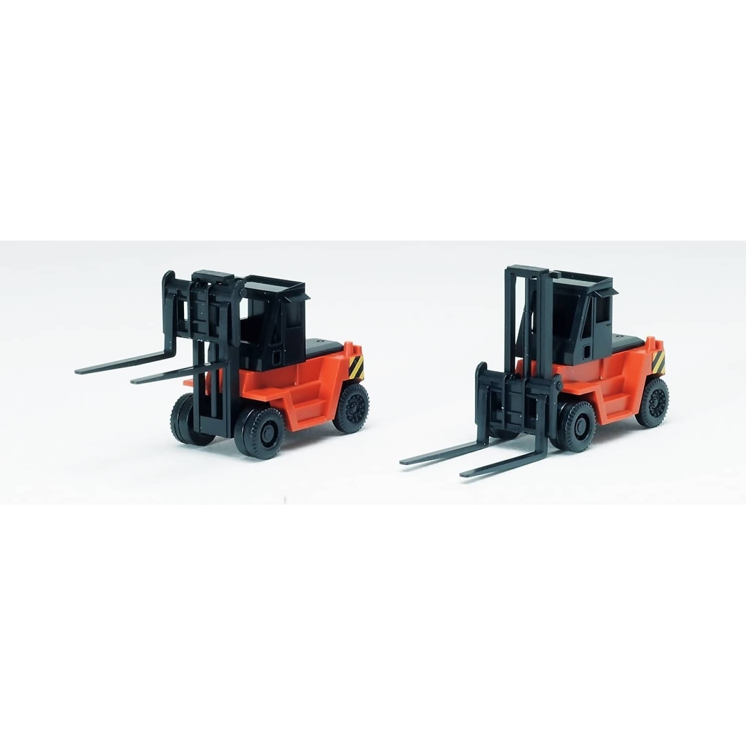TOMIX - FORKLIFT ORANGE 2 PACK N SCALE - MODEL RAILWAY ACCESSORY