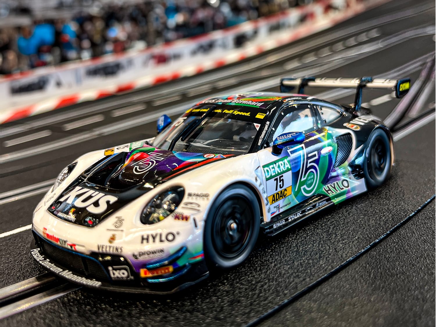 CARRERA - EVOLUTION 1:32 - PORSCHE 911 GT3 R TEAM BERNHARD NO.75 DTM 2023 - SLOT CAR ALSO SUITS SCALEXTRIC