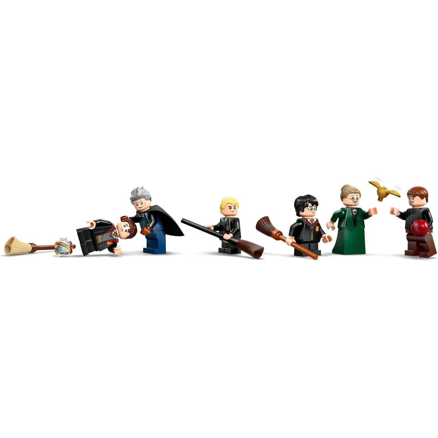 LEGO® 76447Hogwarts Castle: Flying Lessons - Harry Potter™