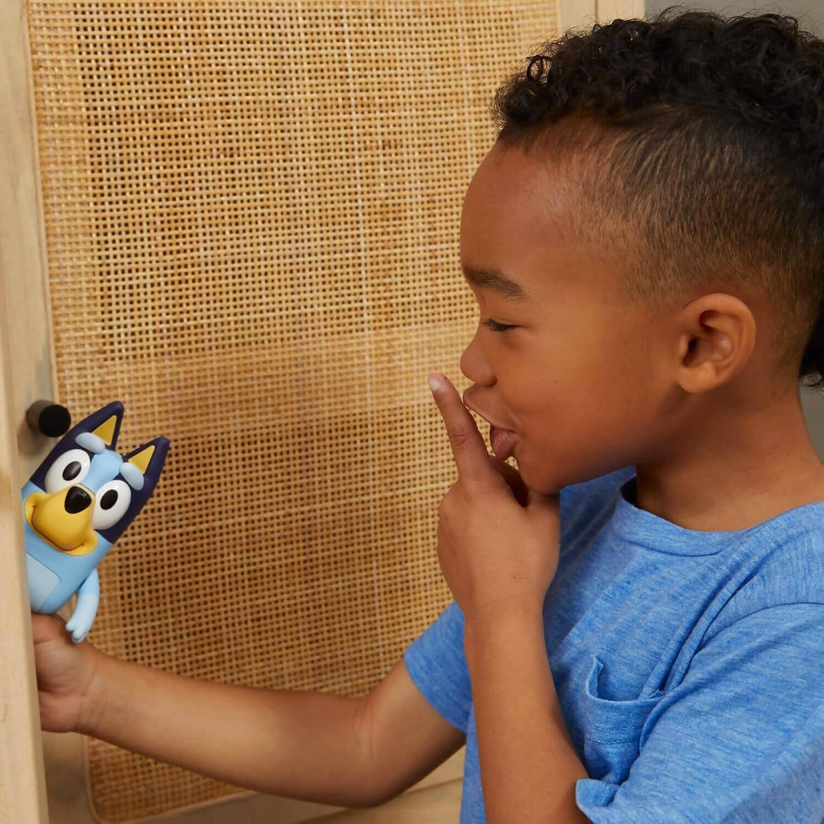 Moose Games - Bluey Hide & Seek Game