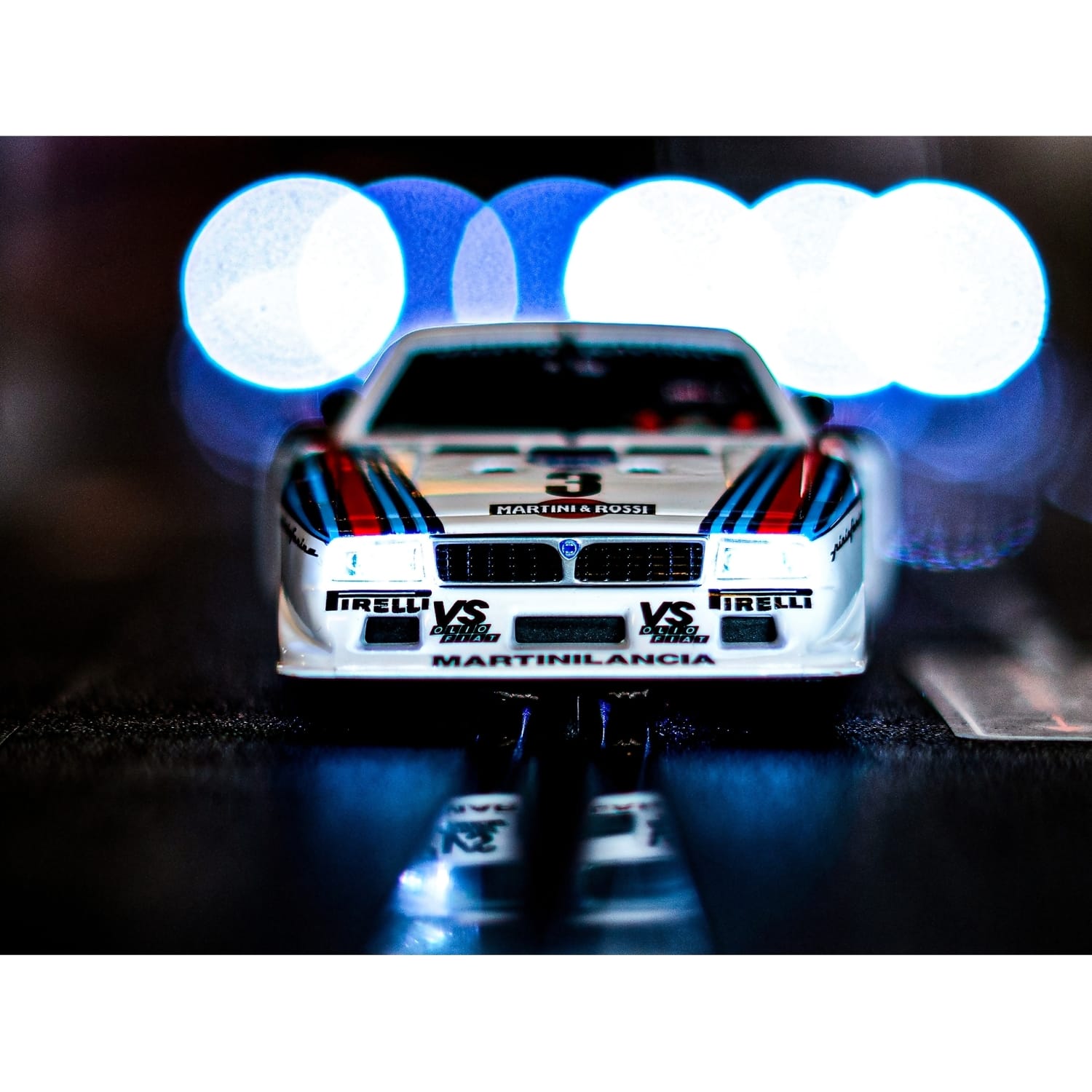 CARRERA - DIGITAL 1:32 LANCIA BETA MONTECARLO TURBO LANCIA MARTINI RACING NO.3 DAYTONA 1981 SLOT CAR ALSO SUITS SCALEXTRIC