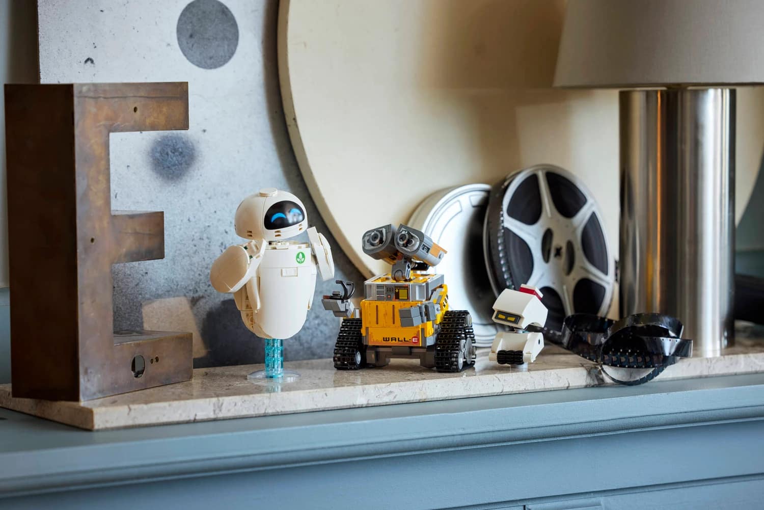 LEGO® 43279 WALL-E and EVE - Disney