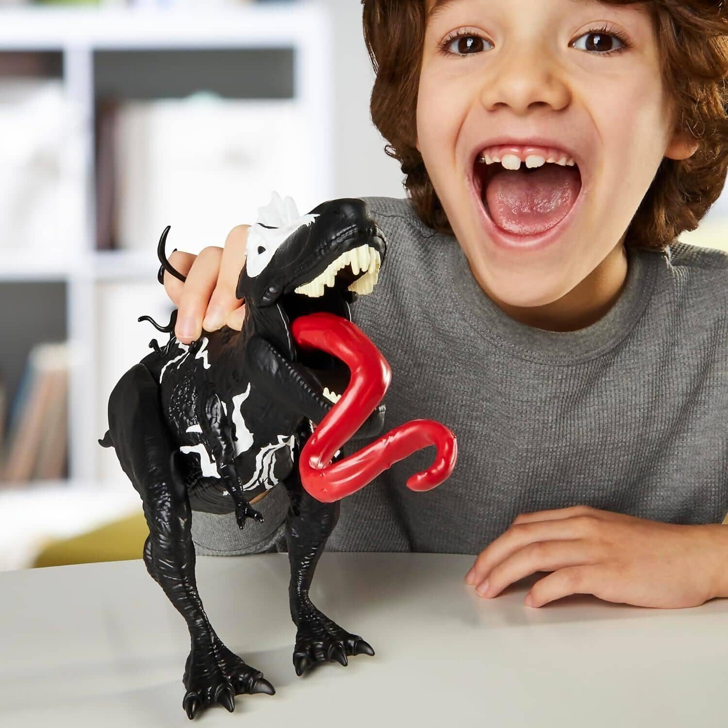 Marvel - Spiderman - VenomVersus Venomsaurus Rex - Hasbro