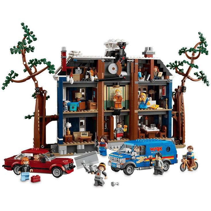 LEGO® 11370 Stranger Things: The Creel House - Icons