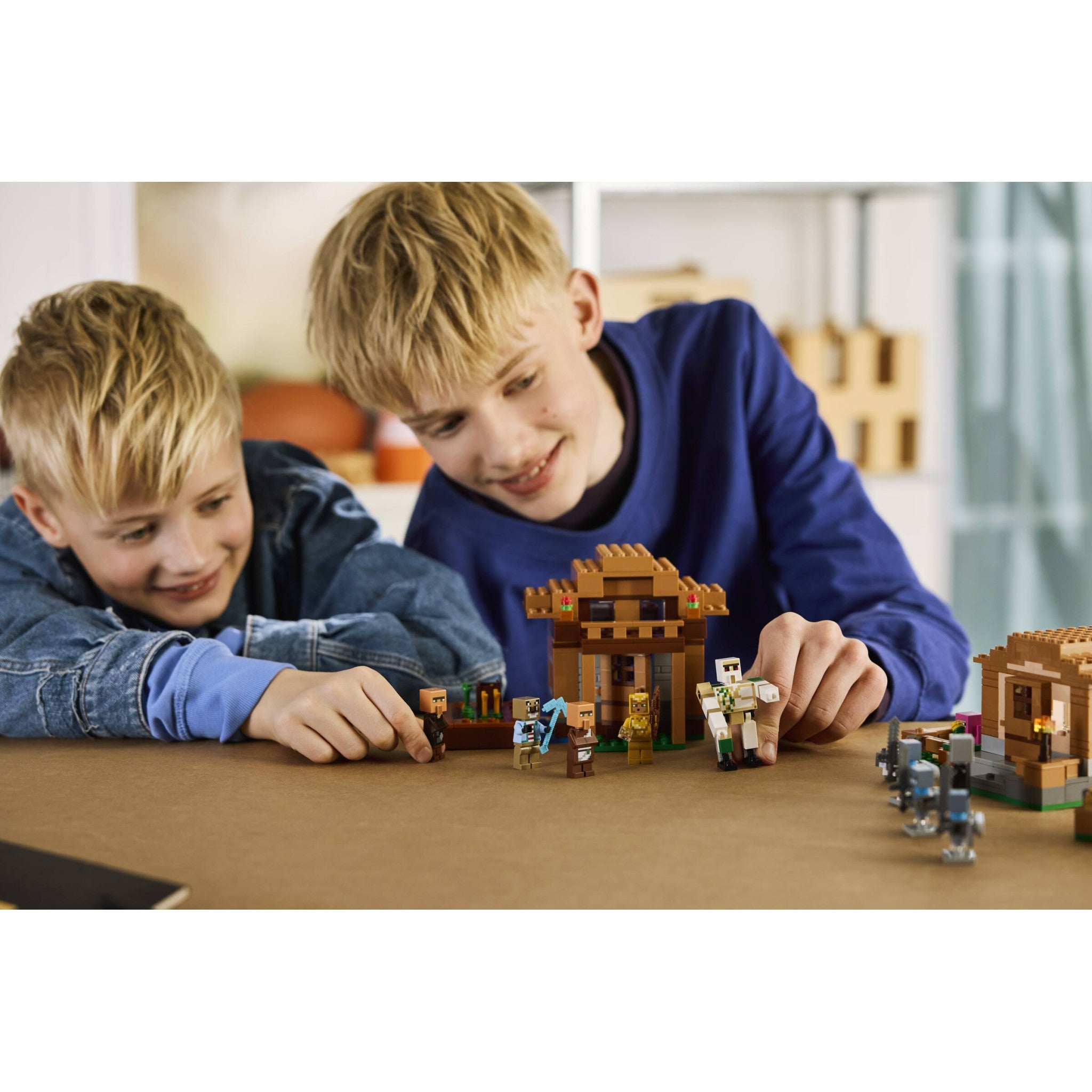 LEGO® 21596 Evoker Village Attack - Minecraft®