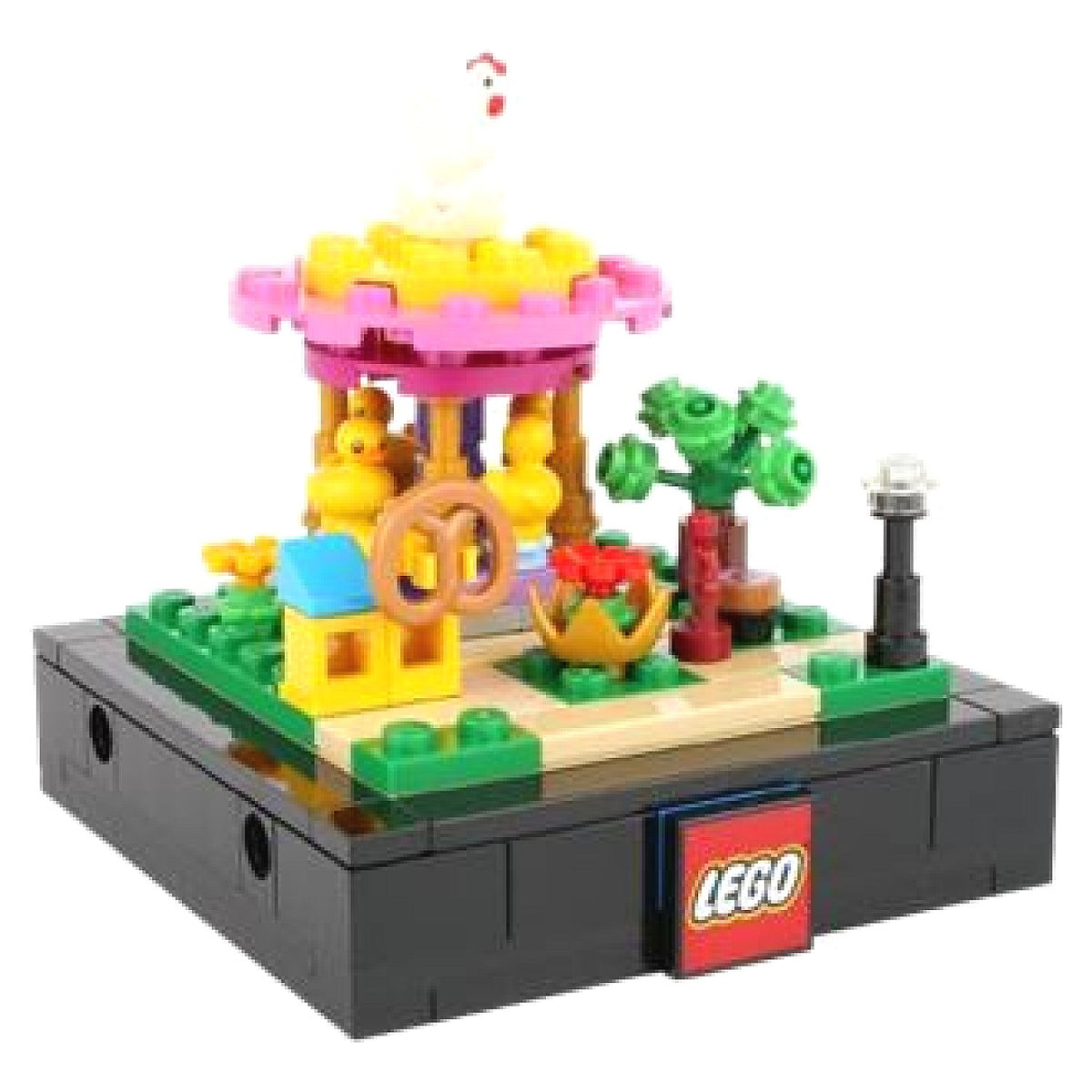 LEGO Mini Fairground Carousel Limited Edition 109 Pieces