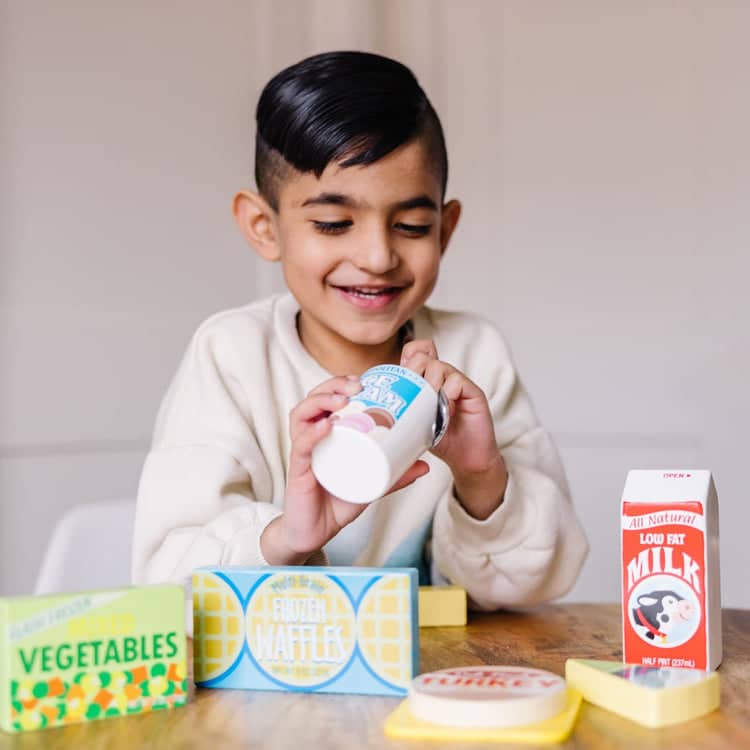 Melissa & Doug - Fridge Food Set - Wooden Play Food