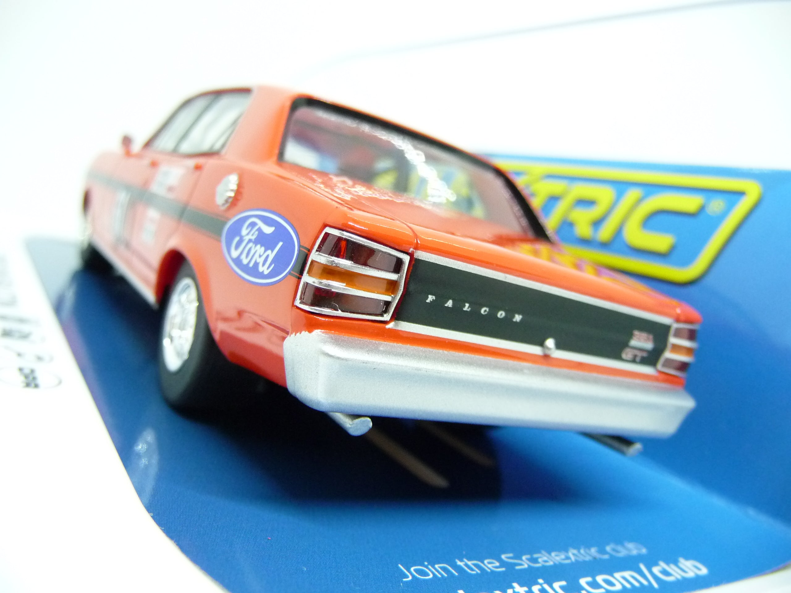 SCALEXTRIC - C4169 1:32 FORD XW FALCON PHASE 1 GT-HO 1969 SLOT CAR SUIT CARRERA.