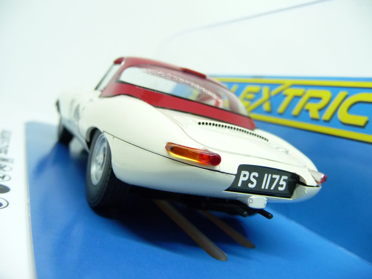 SCALEXTRIC - C4232 JAGUAR E TYPE GOODWOOD REVIVAL ADRIAN NEWEY SLOT CAR ALSO SUITS CARRERA