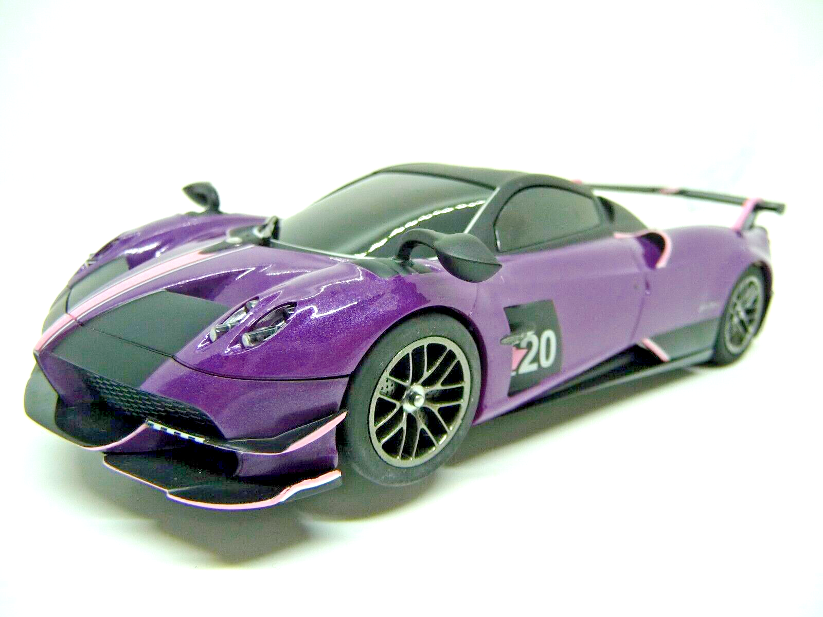SCALEXTRIC - C4248 1:32 PAGANI HUAYRA ROADSTER DRAGO VIOLA SLOT CAR SUIT CARRERA